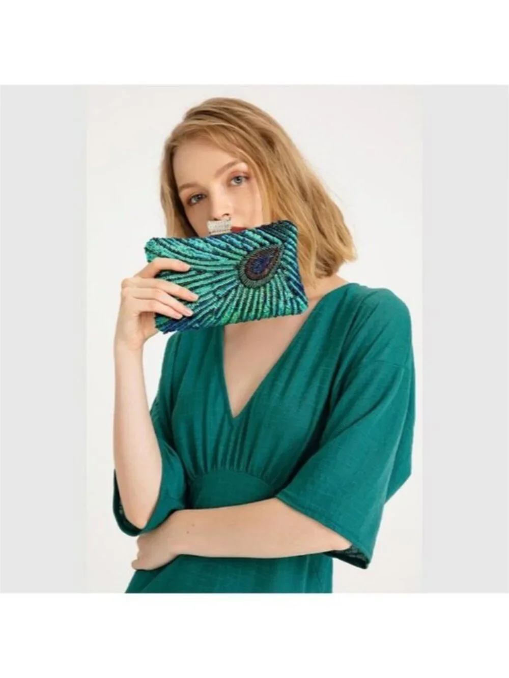 Crossbody Wedding Purse for Parties Beaded Sequin Peacock Evening Clutch
